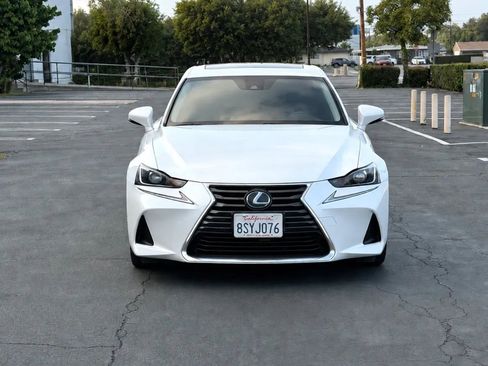 Used 2020 Lexus IS 300 RWD image 9