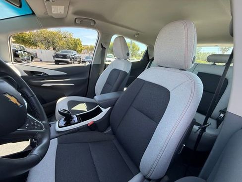 Used 2019 Chevrolet Bolt LT image 4