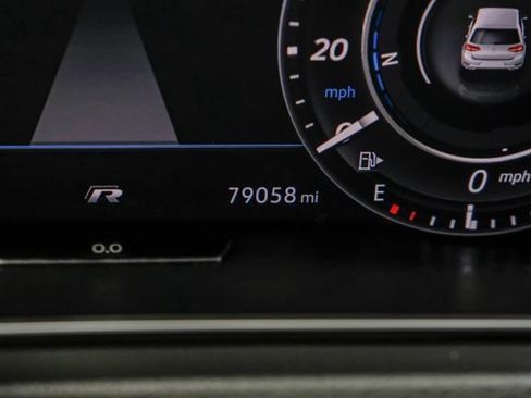 Used 2019 Volkswagen Golf R 4-Door AWD/4WD image 20
