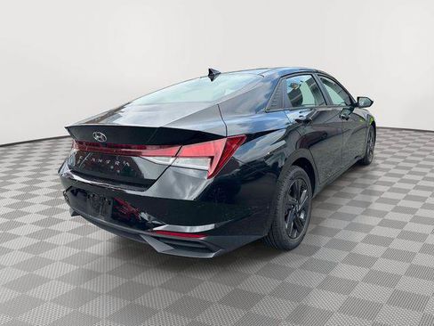 Certified 2023 Hyundai Elantra SEL FWD image 3