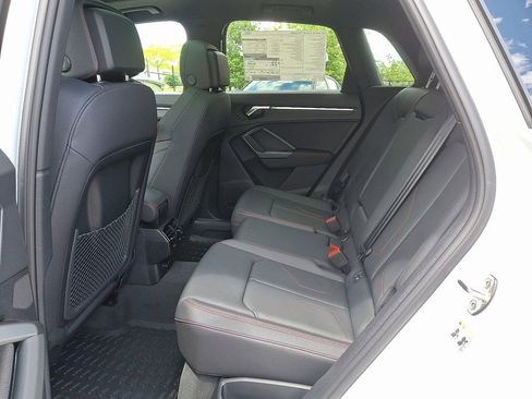 Used 2025 Audi Q3 2.0T Premium Plus w/ Premium Plus Package image 5