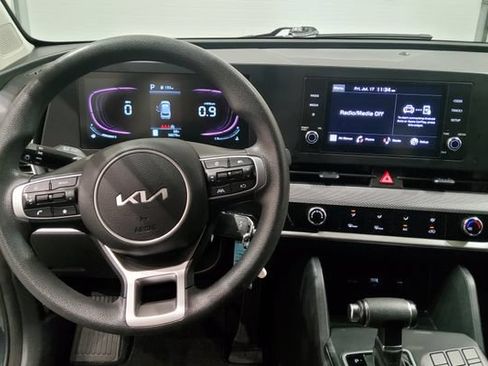 Used 2024 Kia Sportage LX FWD image 24