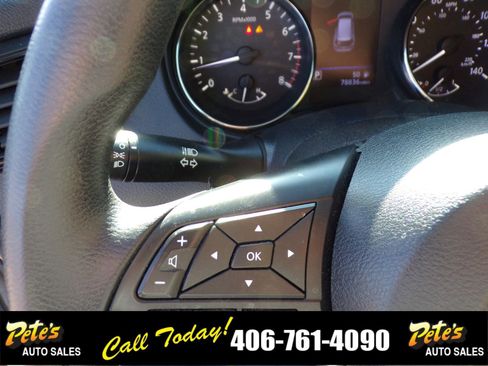 Used 2018 Nissan Rogue S image 29