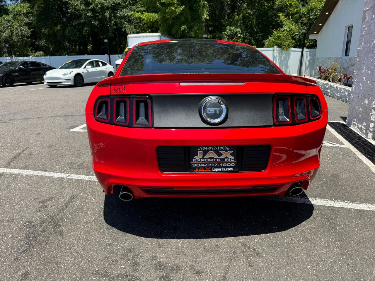 Used 2014 Ford Mustang GT Premium w/ Comfort Package RWD image 4