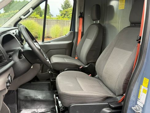 Used 2020 Ford Transit 250 148 High Roof Extended RWD image 17