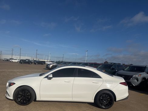 Used 2020 Mercedes-Benz CLA 250 image 4