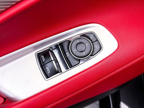 Used 2020 Chevrolet Corvette Stingray Preferred Cpe w/ 2LT Preferred Equipment Group RWD image 19