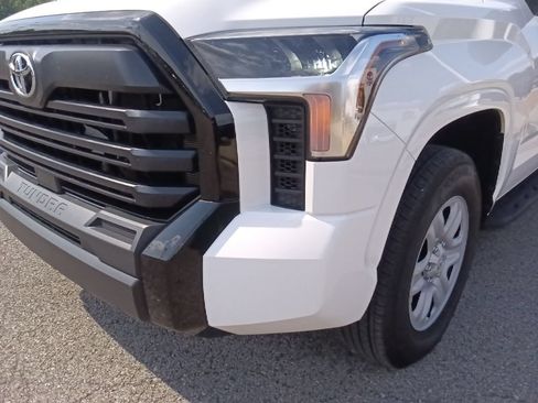Used 2025 Toyota Tundra SR w/ SR Tow Package RWD image 9