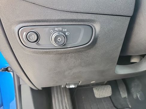Used 2024 Chevrolet Equinox LT AWD/4WD image 14