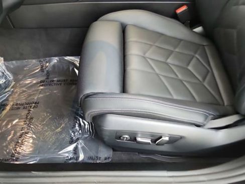 Used 2026 BMW 530i image 34