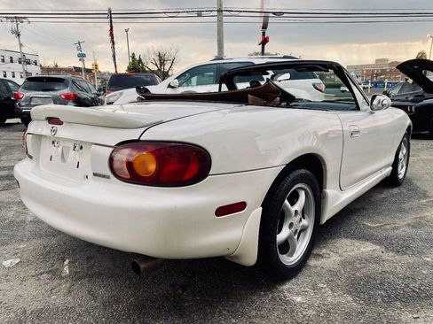 Used 2000 MAZDA MX-5 Miata LS image 9