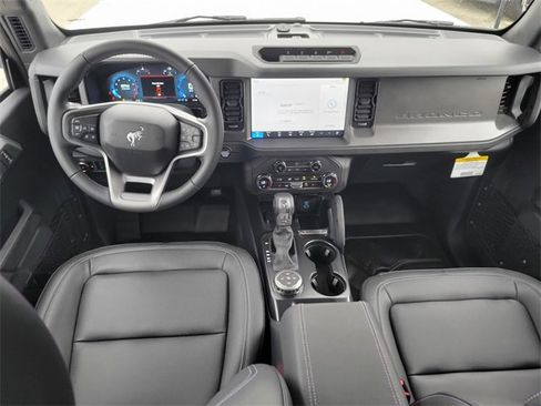 New 2025 Ford Bronco Big Bend w/ Black Diamond Package image 11