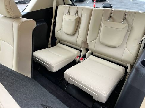 Used 2021 Lexus GX 460 w/ Accessory Package image 22