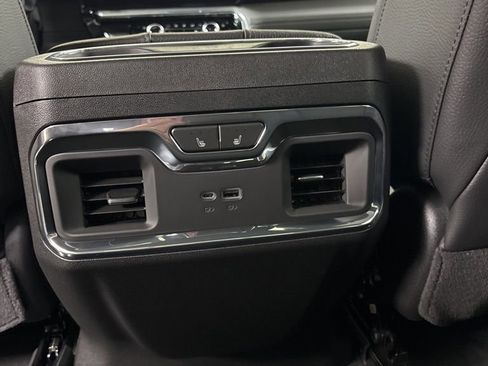 New 2026 GMC Sierra 2500 Denali w/ Denali Reserve Package image 24