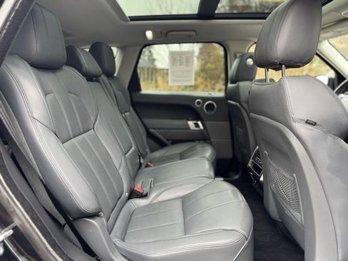 Used 2014 Land Rover Range Rover Sport HSE image 17