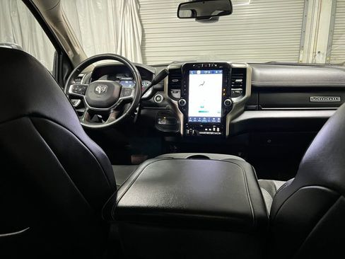 Used 2024 RAM 2500 Laramie AWD/4WD image 17