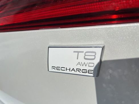 Certified 2022 Volvo XC60 T8 Inscription Expression image 16