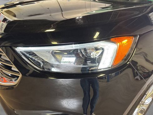 Certified 2023 Ford Edge Titanium AWD/4WD image 22