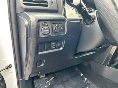 Used 2024 Toyota 4Runner TRD Off-Road Premium image 22