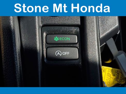 Used 2025 Honda Accord SE image 27