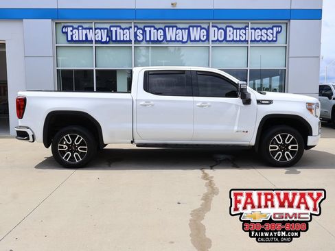 Used 2021 GMC Sierra 1500 AT4 w/ AT4 Premium Package AWD/4WD image 1