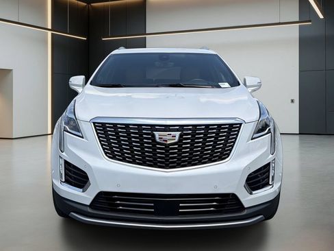 Certified 2023 Cadillac XT5 Premium Luxury w/ Technology Package FWD image 9