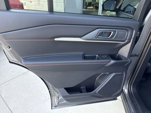 New 2026 Ford Explorer ST-Line image 24