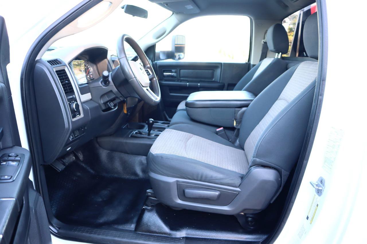 Used 2011 RAM 5500 4x4 Regular Cab w/ PWR Accessory Group image 9
