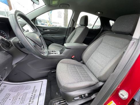Used 2023 Chevrolet Equinox LT image 10