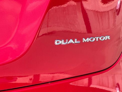 Used 2019 Tesla Model S Long Range AWD/4WD image 29