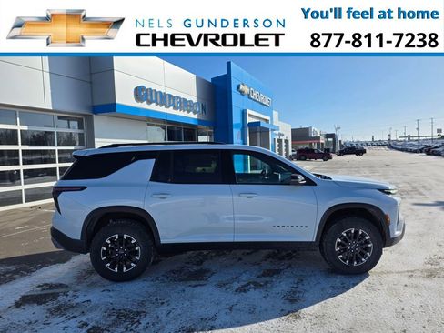 New 2026 Chevrolet Traverse Z71 w/ Enhanced Driving Package AWD/4WD image 6