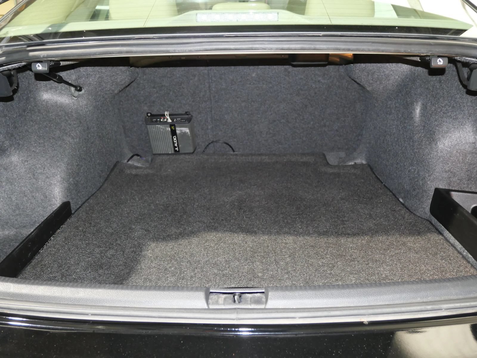 Used 2014 Volkswagen Passat TDI SE FWD image 23
