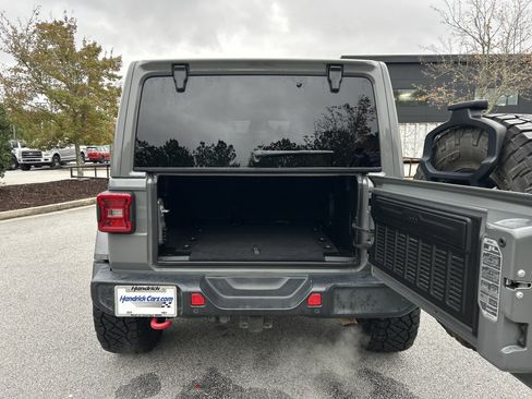 Used 2019 Jeep Wrangler Unlimited Rubicon image 61