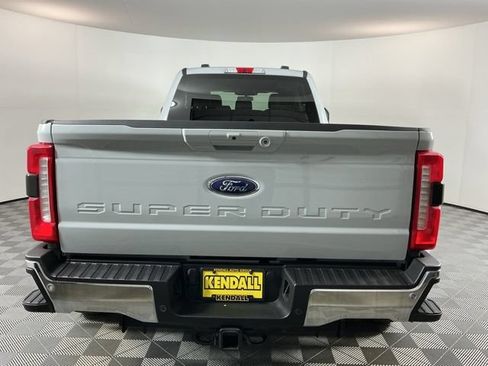 Used 2025 Ford F450 Lariat w/ FX4 Off-Road Package AWD/4WD image 5