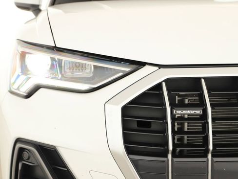 Certified 2025 Audi Q3 2.0T Premium w/ Convenience Package image 35