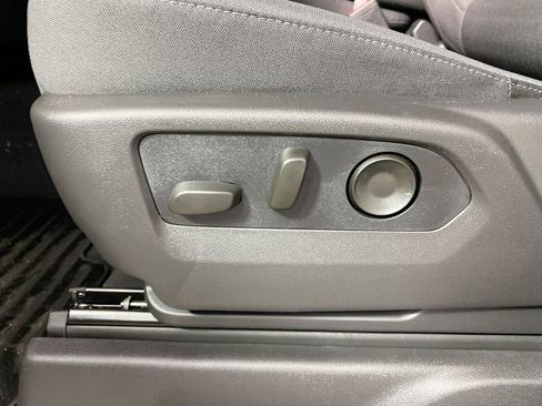 Used 2026 GMC Sierra 1500 Elevation image 12