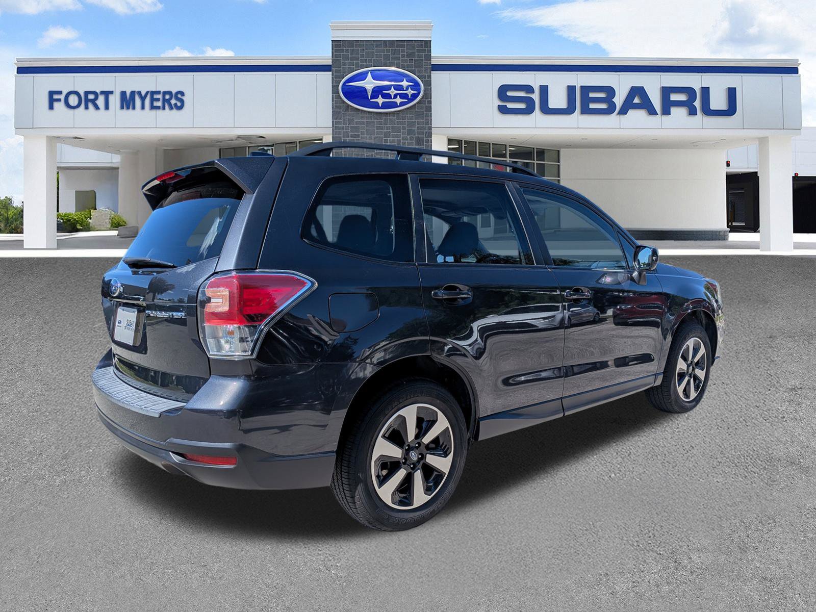 Used 2018 Subaru Forester 2.5i Premium AWD/4WD image 4