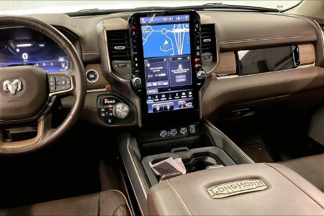 Used 2025 RAM 1500 Limited AWD/4WD image 7