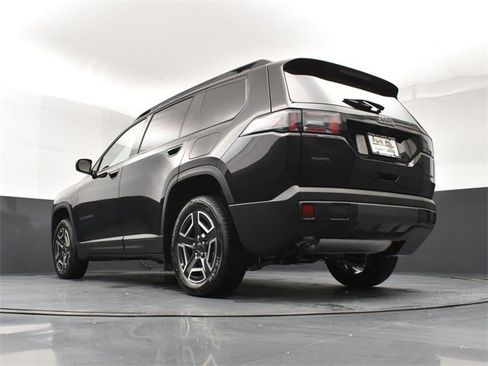 New 2026 Jeep Cherokee Limited image 17