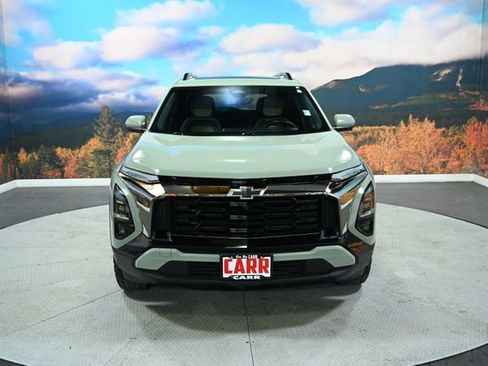 Used 2025 Chevrolet Equinox ACTIV w/ Safety and Technology Package image 3