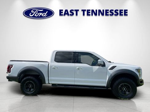 Used 2018 Ford F150 Raptor w/ Equipment Group 802A Luxury AWD/4WD image 2