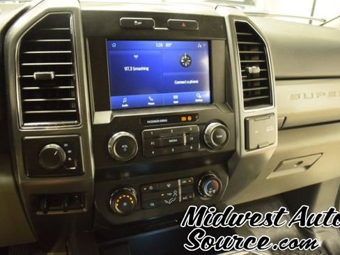 Used 2022 Ford F250 XLT w/ XLT Value Package AWD/4WD image 17