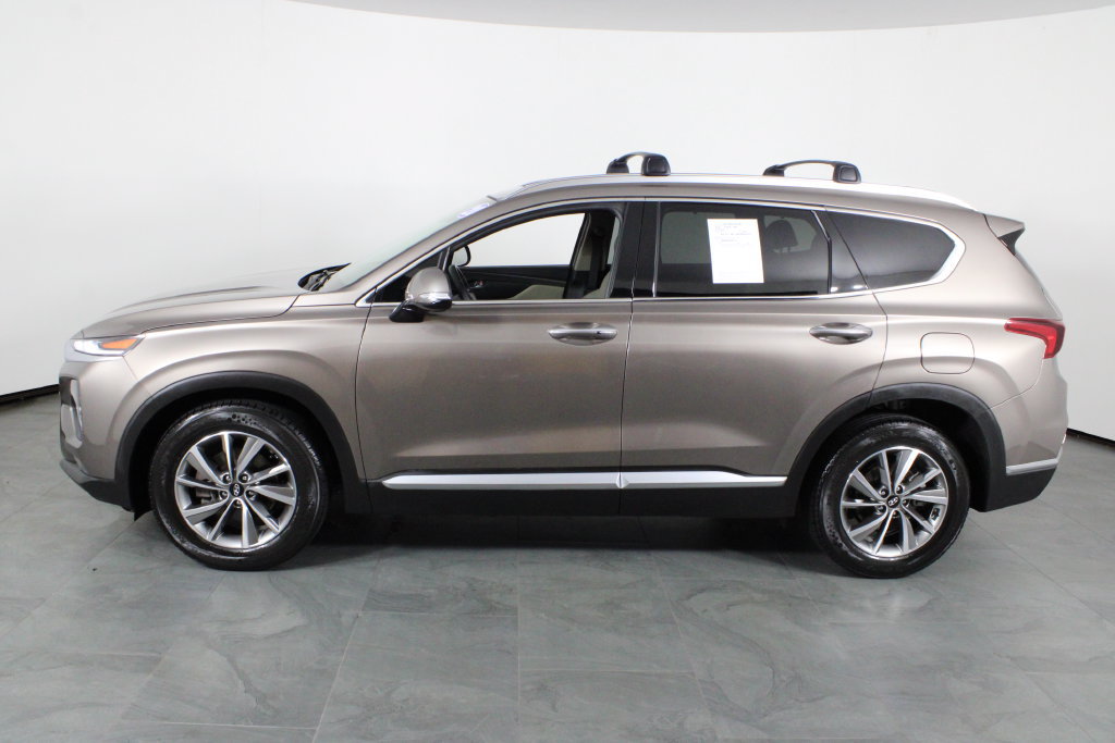 Used 2020 Hyundai Santa Fe SEL w/ Convenience + Premium Package FWD image 12