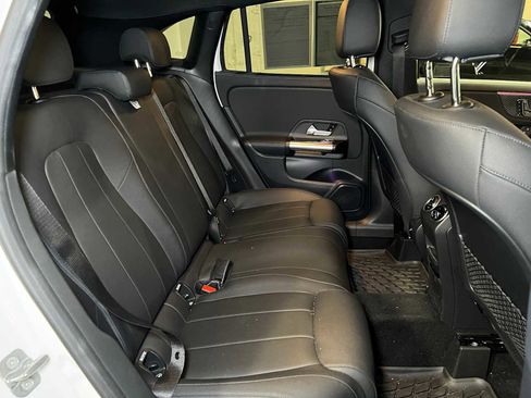 Certified 2025 Mercedes-Benz GLA 250 4MATIC image 14