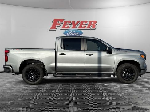 Used 2024 Chevrolet Silverado 1500 Custom w/ Turbomax Blackout Package image 6