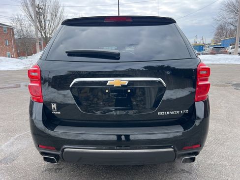 Used 2016 Chevrolet Equinox LTZ w/ Enhanced Convenience Package image 4