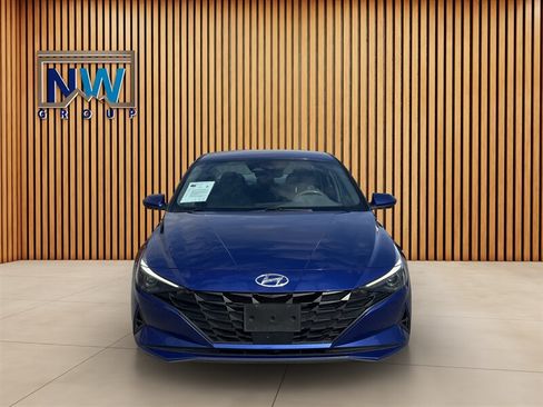 Used 2023 Hyundai Elantra SEL w/ Convenience Package FWD image 25
