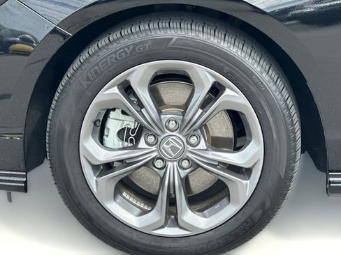 Used 2023 Honda Accord EX-L image 11