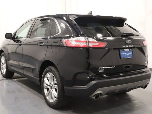 Used 2022 Ford Edge Titanium AWD/4WD image 8