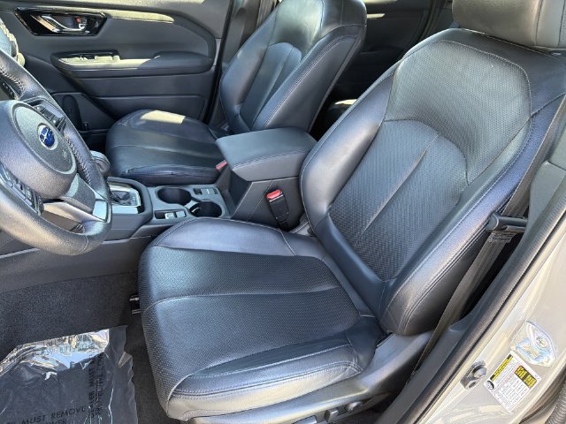 Used 2025 Subaru Forester Limited AWD/4WD image 35